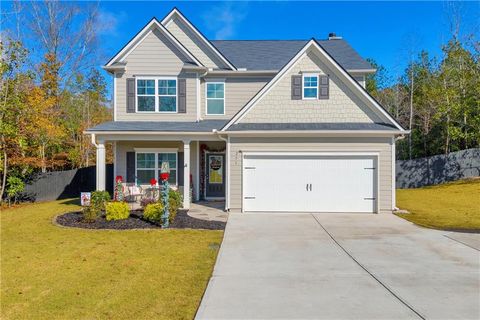 A home in Toccoa