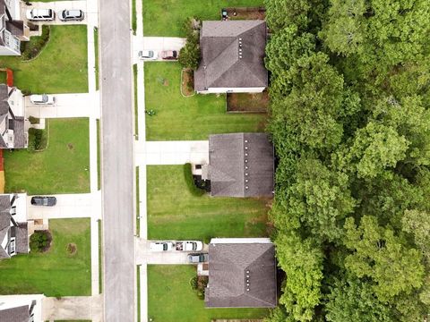 A home in Fairburn