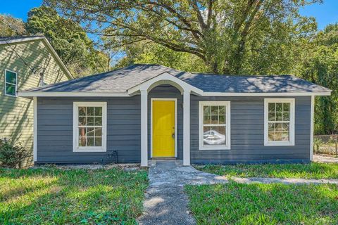 971 Sims Avenue NW Atlanta GA 30318