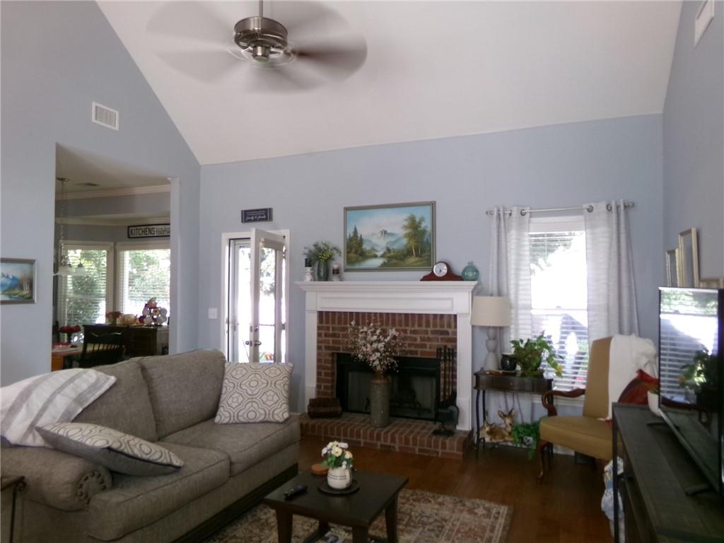 209 Forest Trace