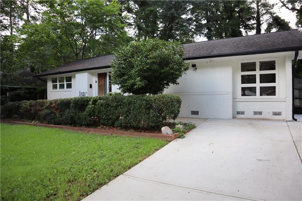 1988 Brewer Boulevard SW