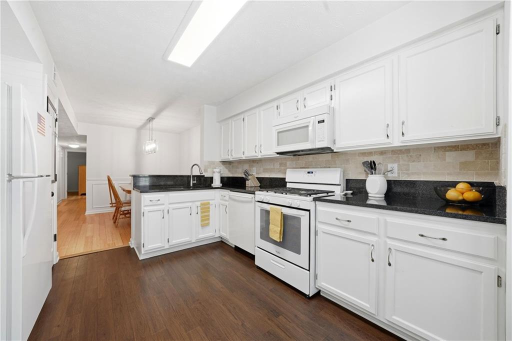 2166 N Forest Trail