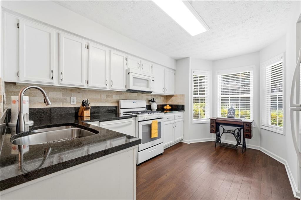 2166 N Forest Trail