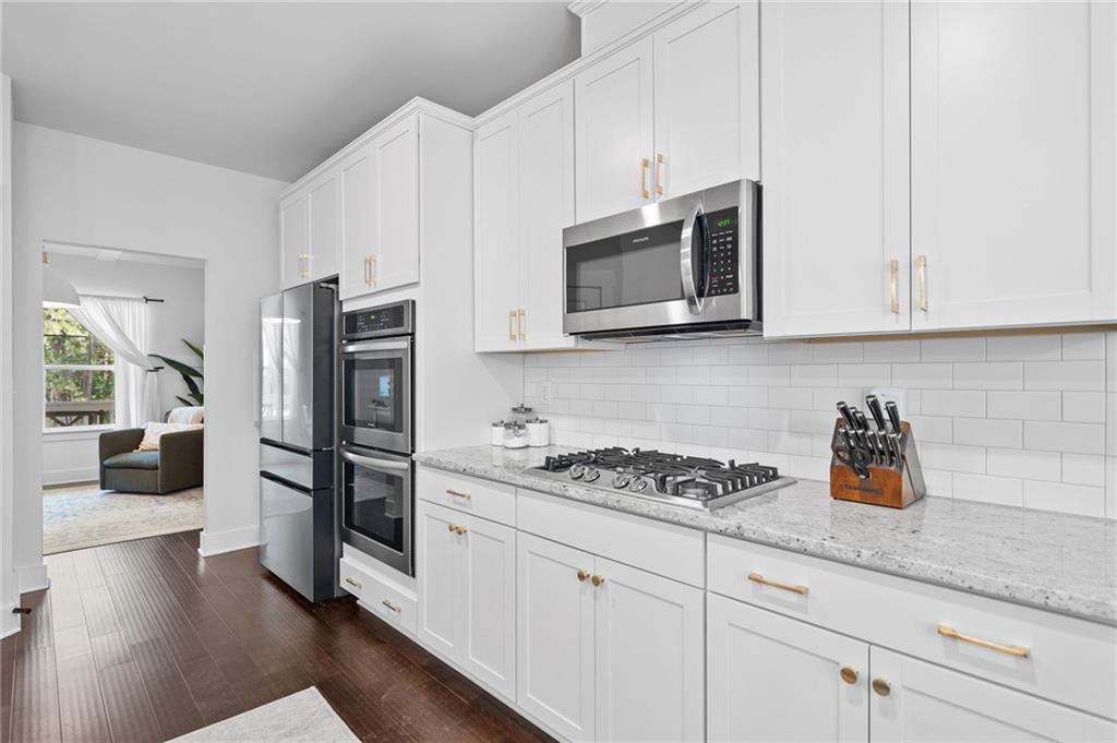 Oakleigh Pointe - Residential