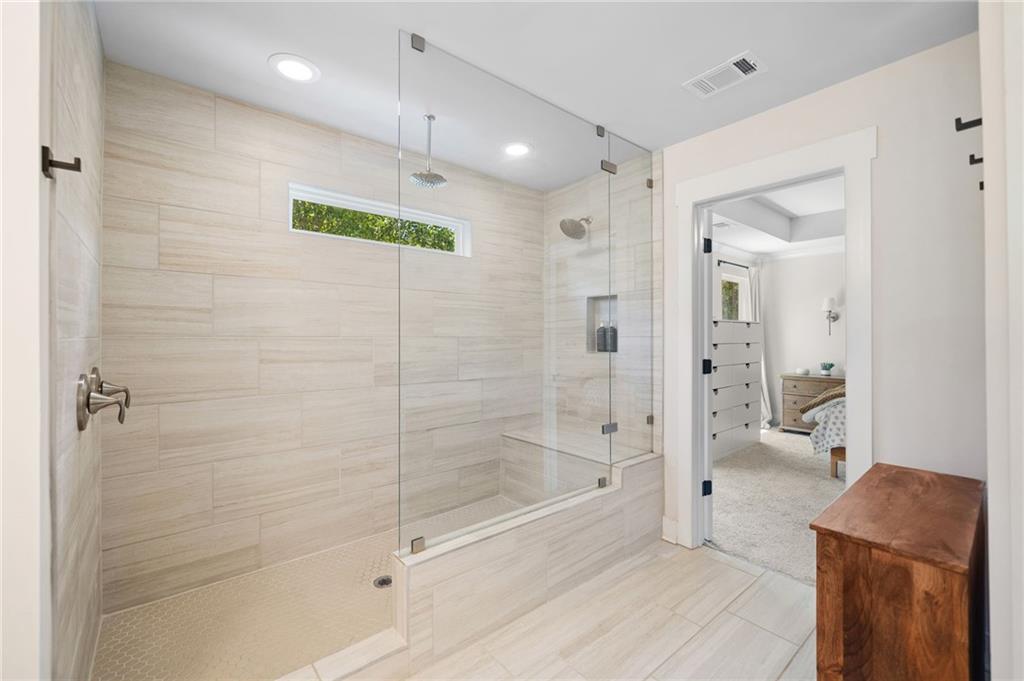 Oakleigh Pointe - Residential