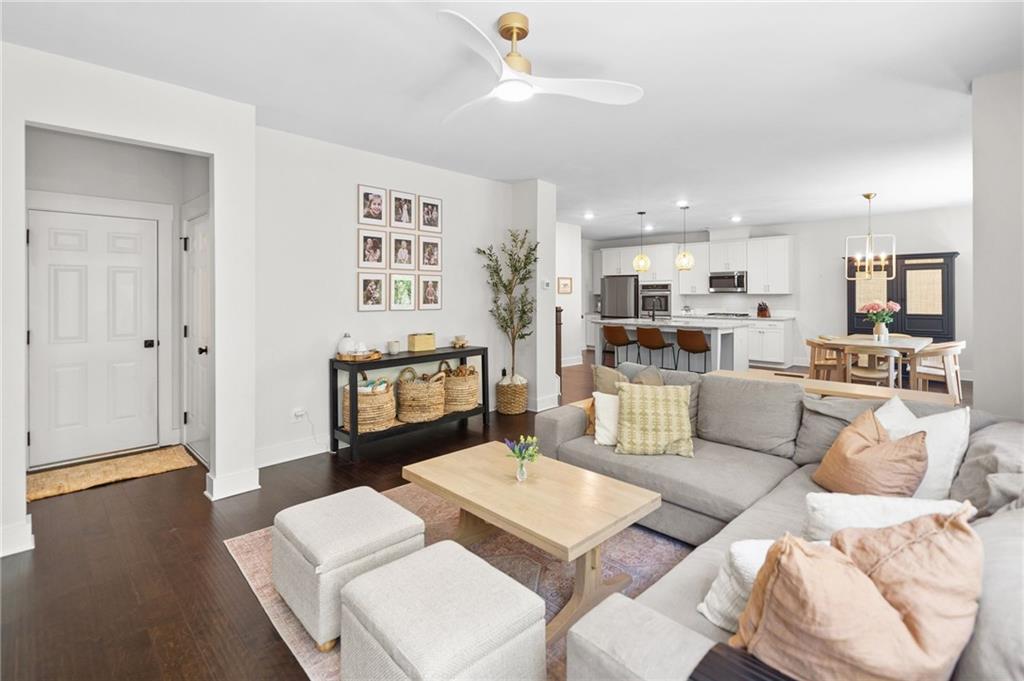 Oakleigh Pointe - Residential