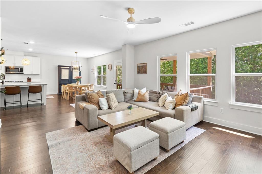 Oakleigh Pointe - Residential