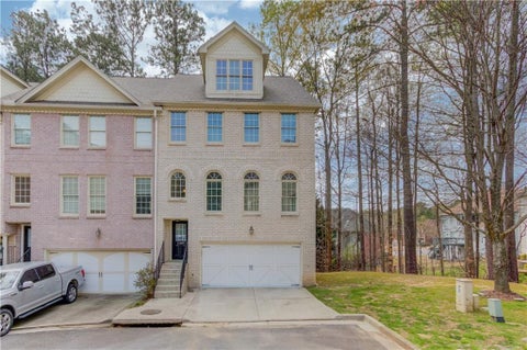 Townhouse For Rent - 11007 Lorin Way<br/> Duluth, GA 30097