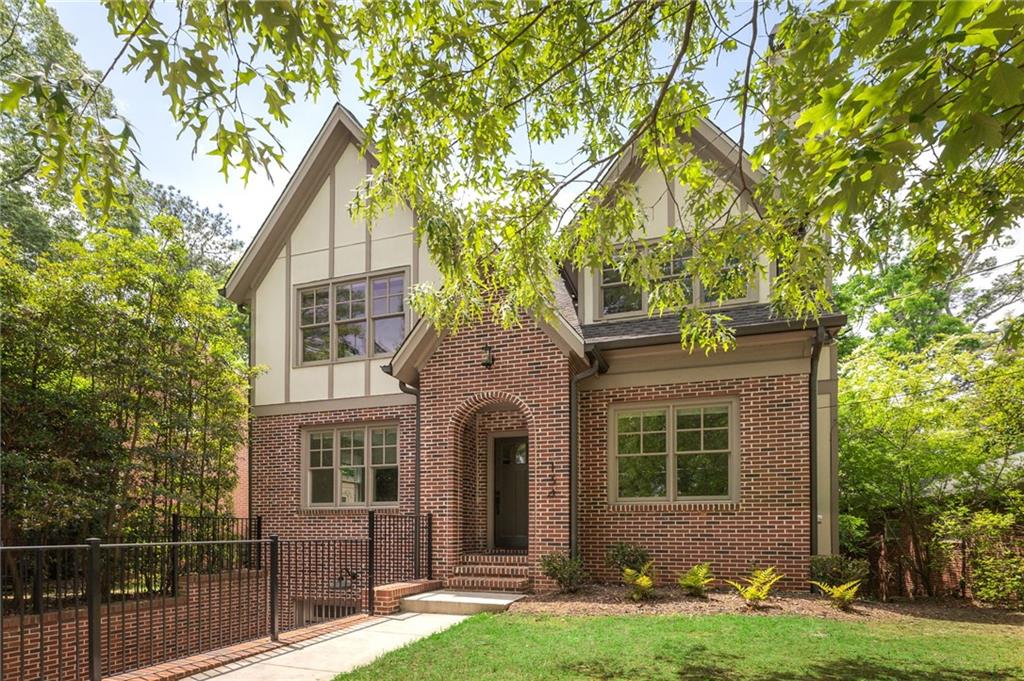 134 Woodlawn Avenue, Decatur, Georgia image 2