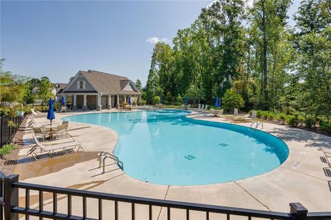 A home in Dacula