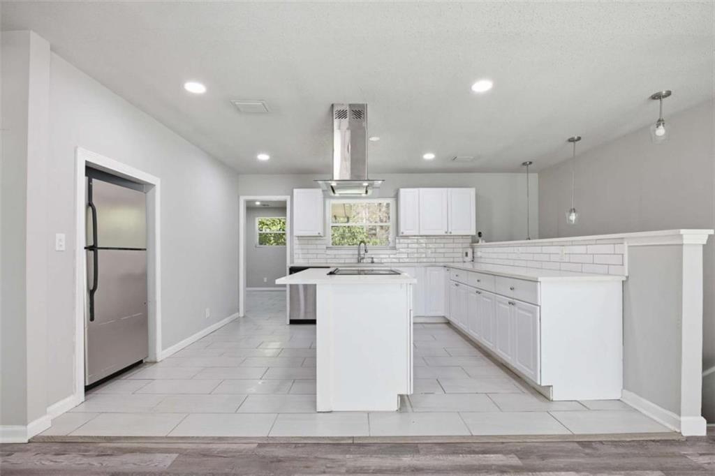 3199 Delmar Lane