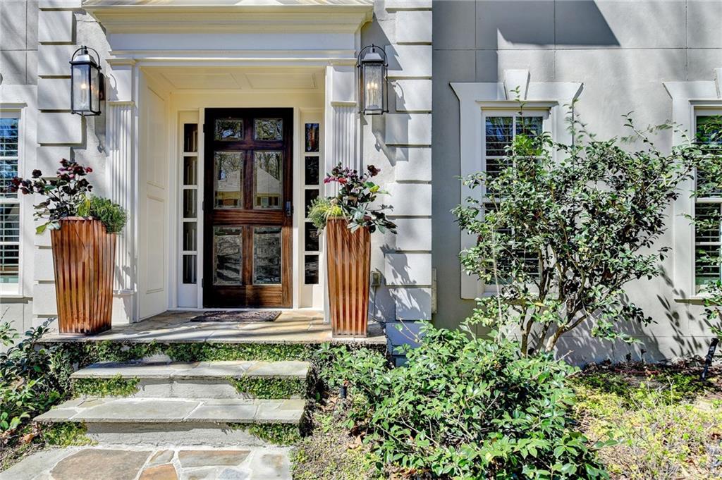 8840 Glen Ferry Drive, Johns Creek, Georgia image 3