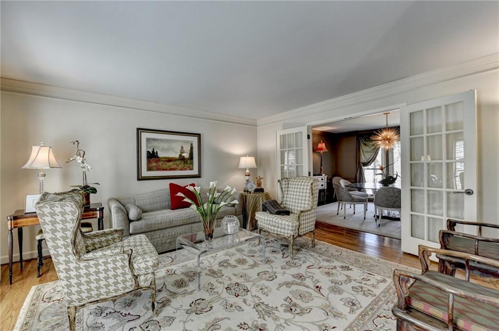 8840 Glen Ferry Drive, Johns Creek, Georgia image 7