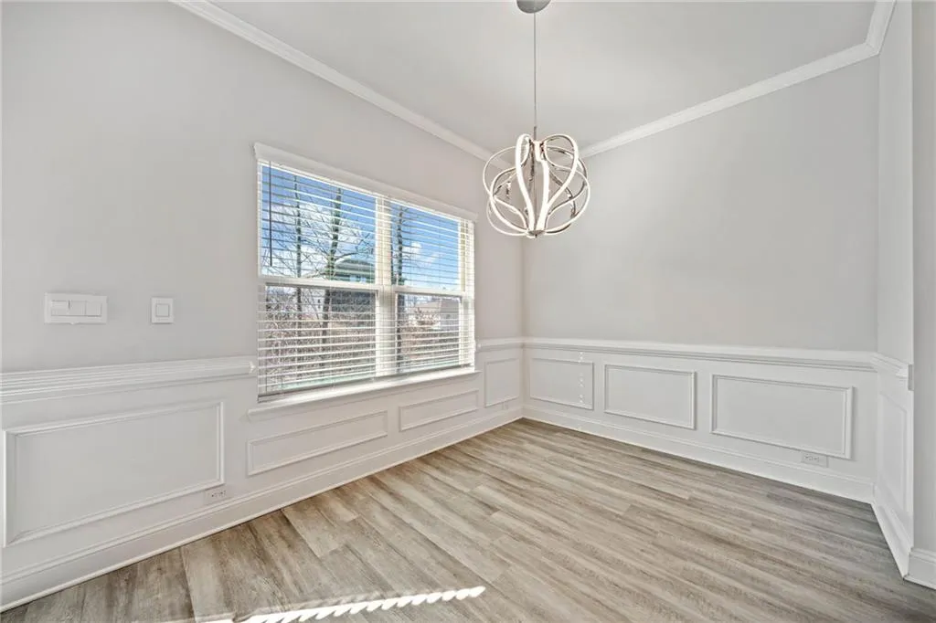 Dawsonville, Georgia 30534, United States, 5 Bedrooms Bedrooms, ,4 BathroomsBathrooms,Residential,Active,105394