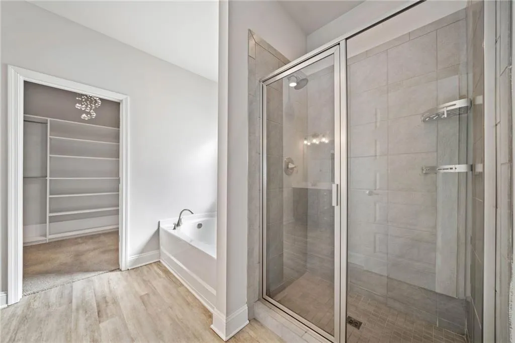 Dawsonville, Georgia 30534, United States, 5 Bedrooms Bedrooms, ,4 BathroomsBathrooms,Residential,Active,105394