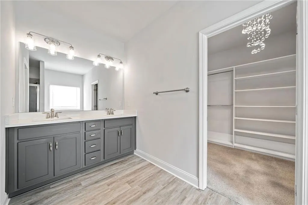 Dawsonville, Georgia 30534, United States, 5 Bedrooms Bedrooms, ,4 BathroomsBathrooms,Residential,Active,105394