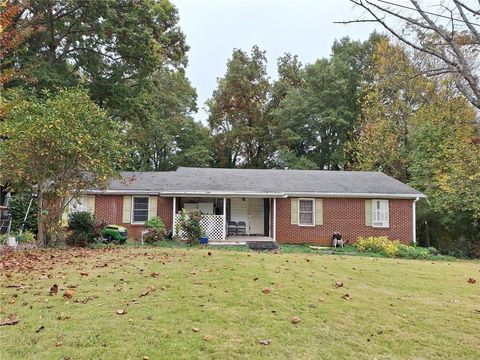 A home in Doraville