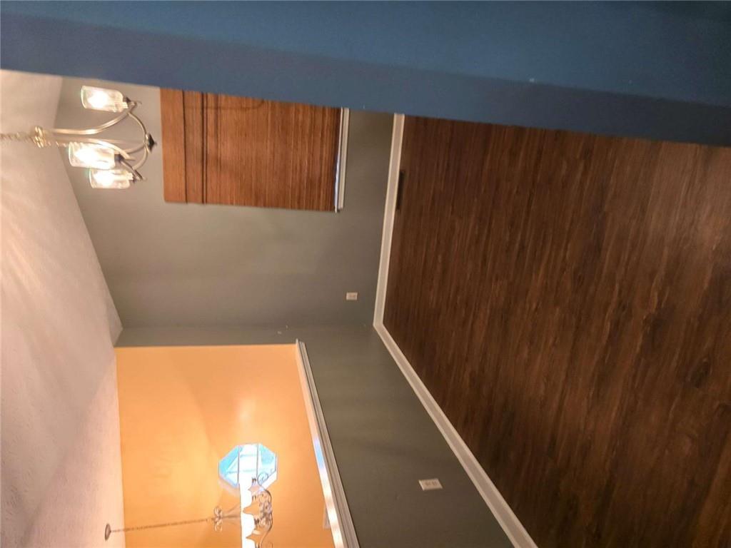 4379 Cross Lane