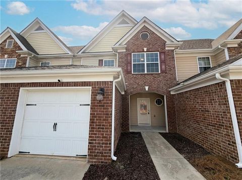 Townhouse For Sale - 474 Village Way<br/> Walton County, Loganville, GA 30052