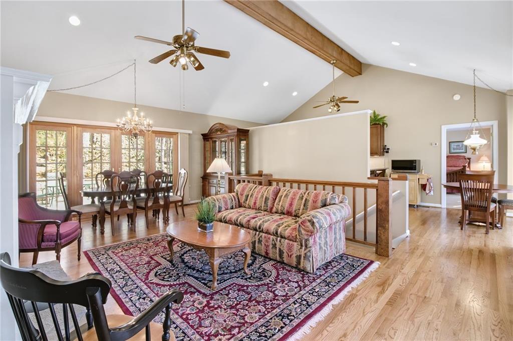 71 Yellow Root Drive