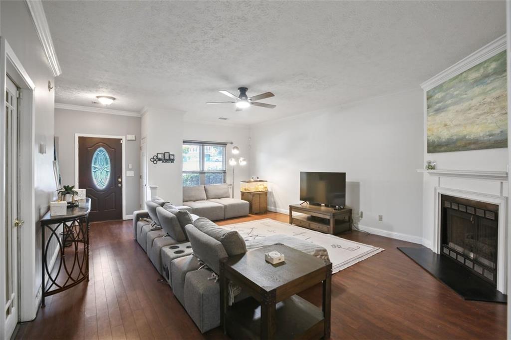 3942 HANCOCK Circle