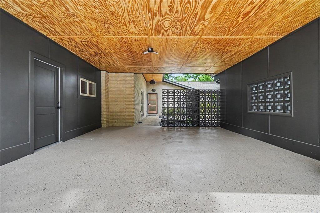 2700 Hawaii Court