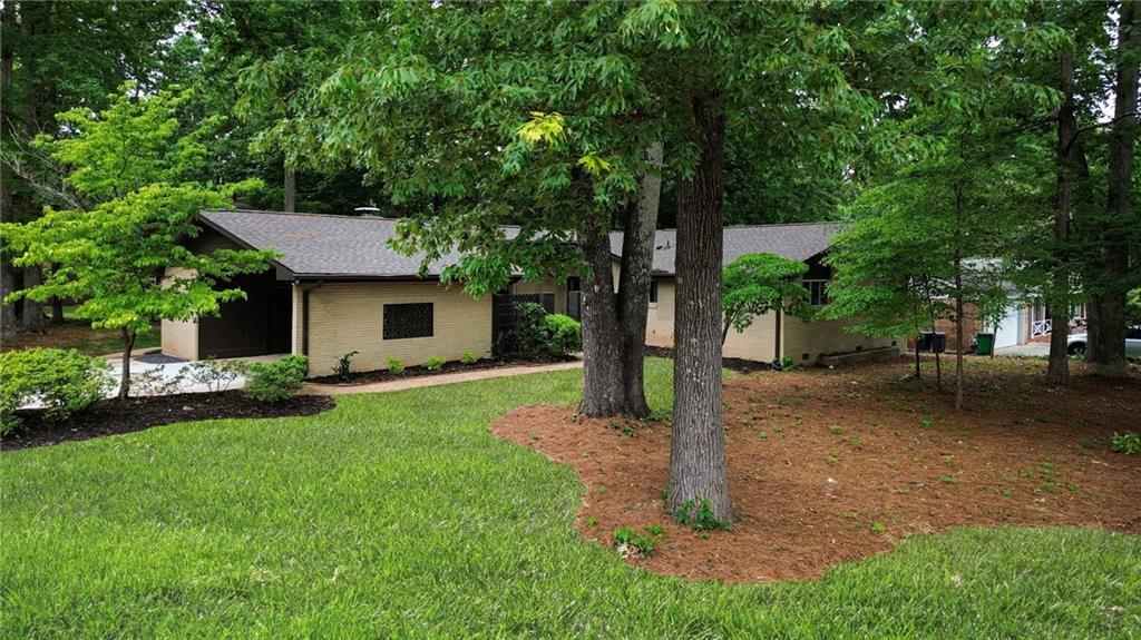 2700 Hawaii Court