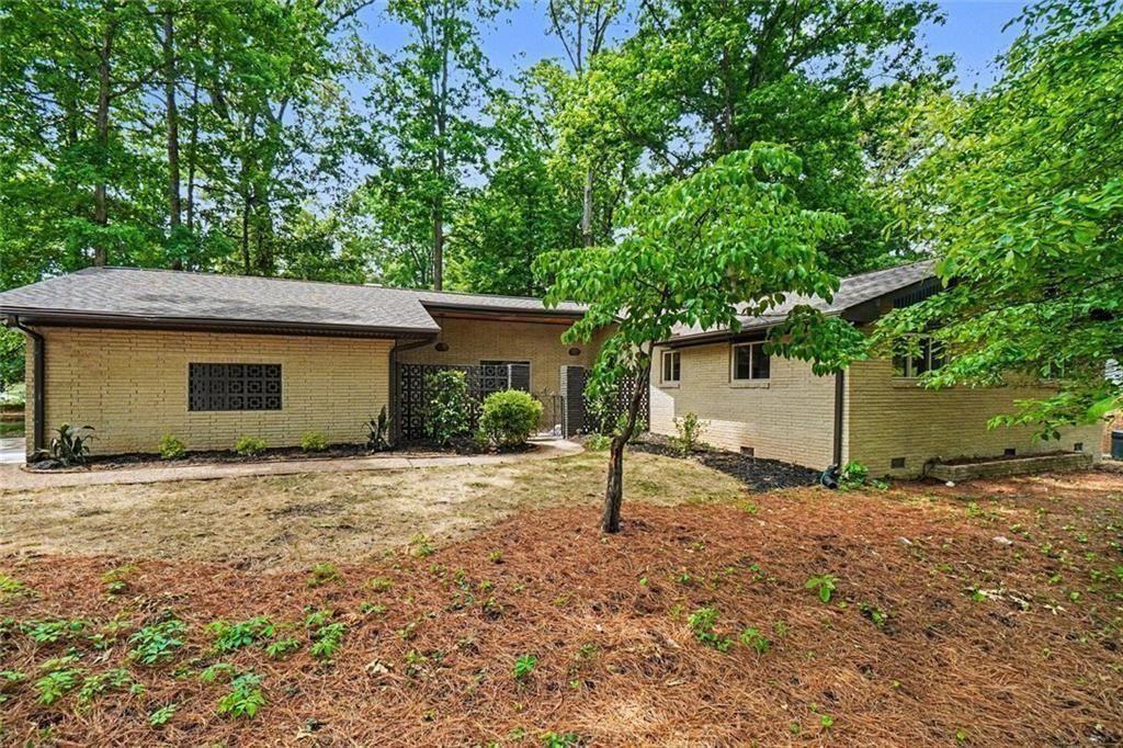 2700 Hawaii Court