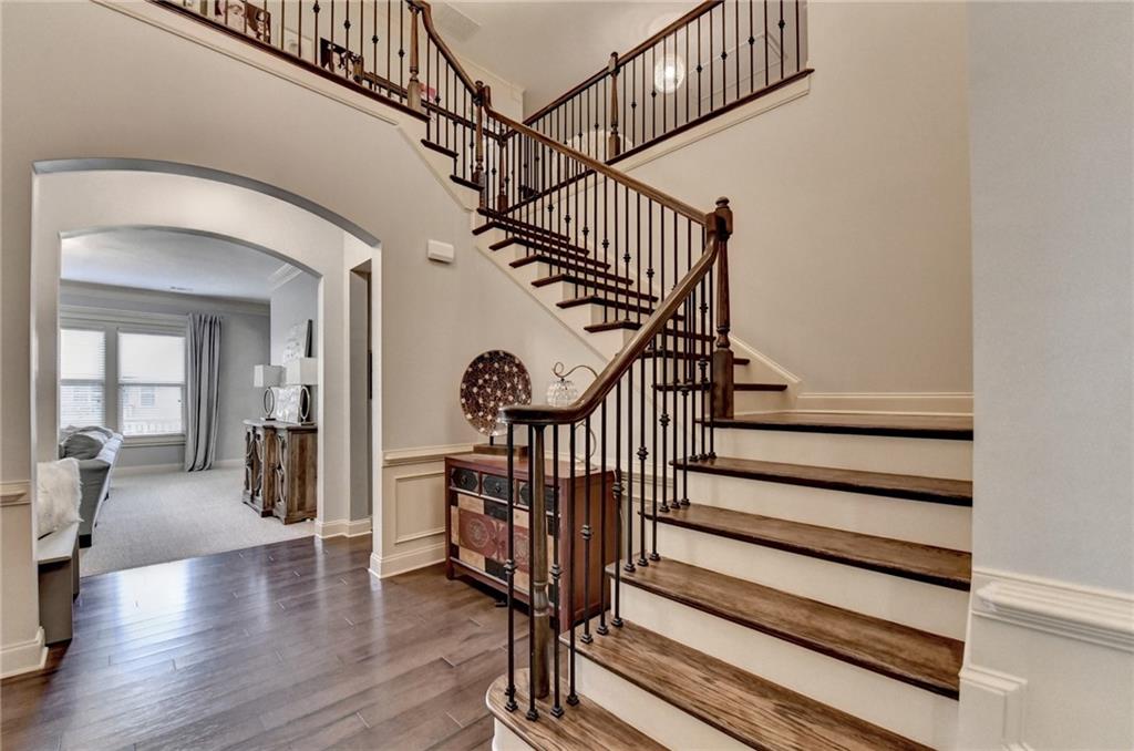 Oaks on Charlotte - Residential