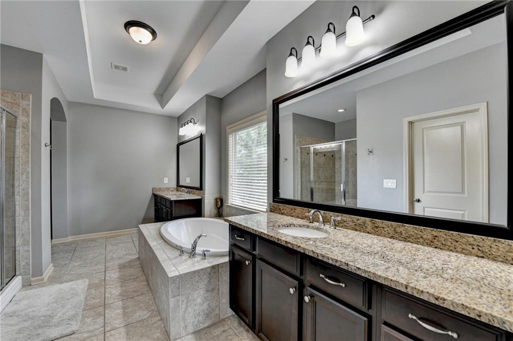 Oaks on Charlotte - Residential