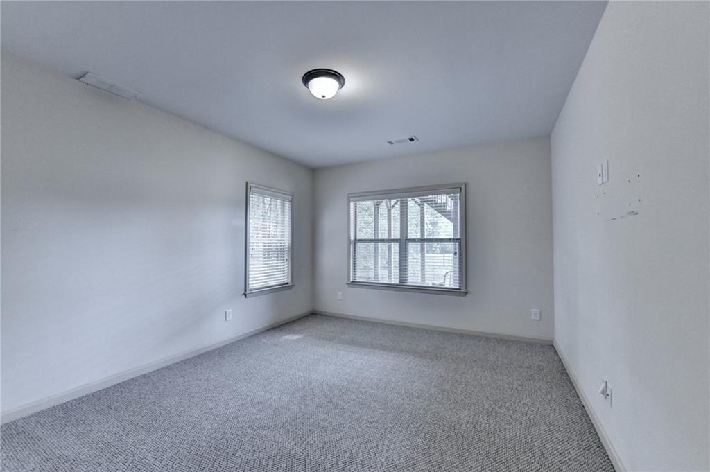 Oaks on Charlotte - Residential