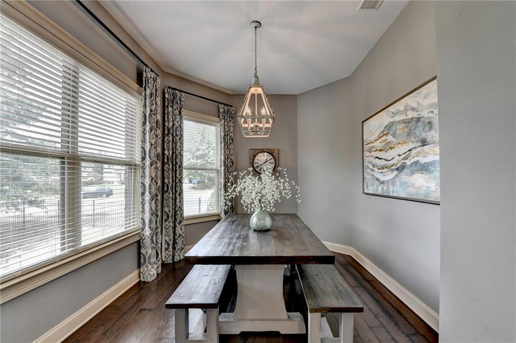 Oaks on Charlotte - Residential