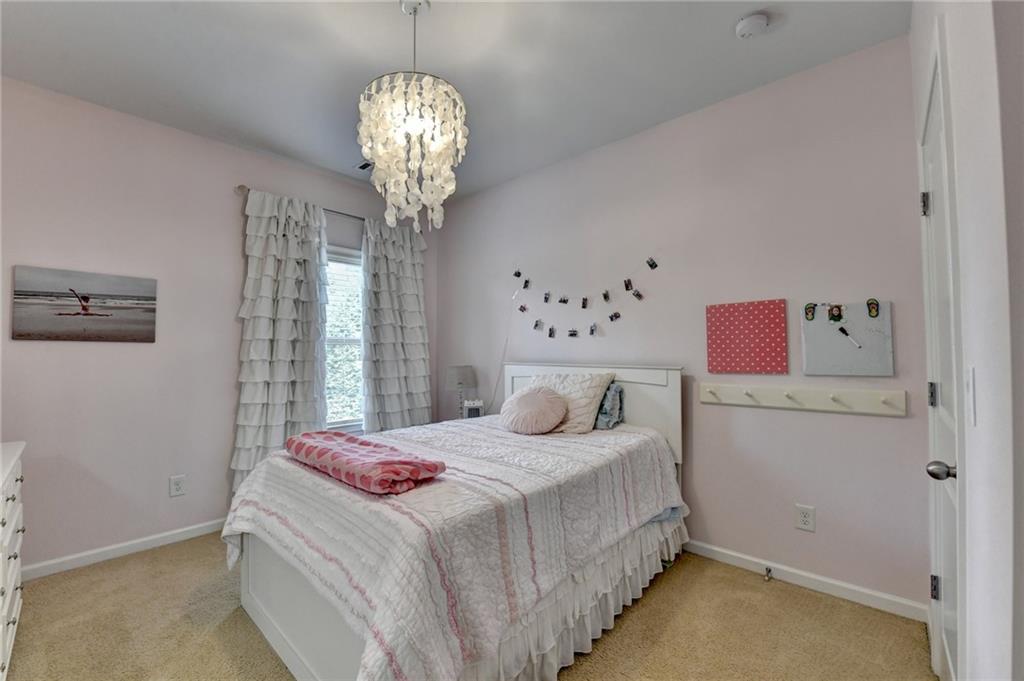 Oaks on Charlotte - Residential