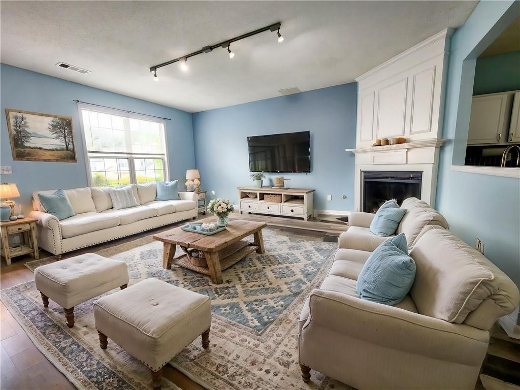 10900 Wittenridge Drive #H8, Alpharetta, Georgia image 5