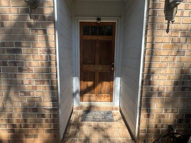 58 Rivercrest Drive