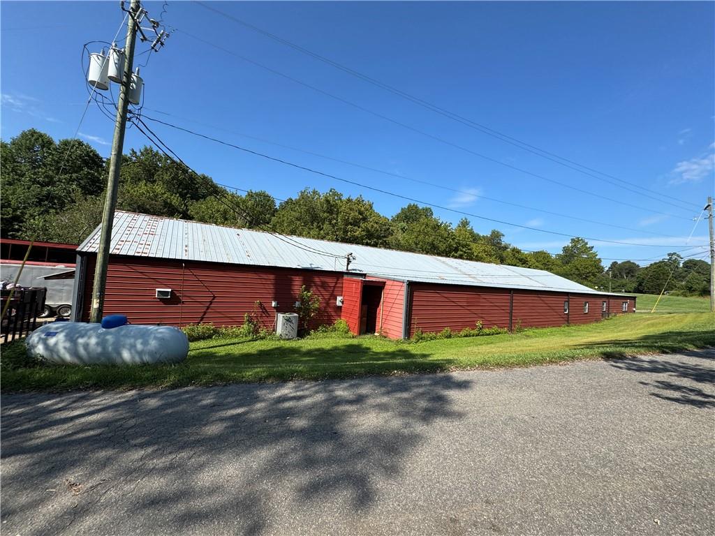 10535 Highway 53 West W