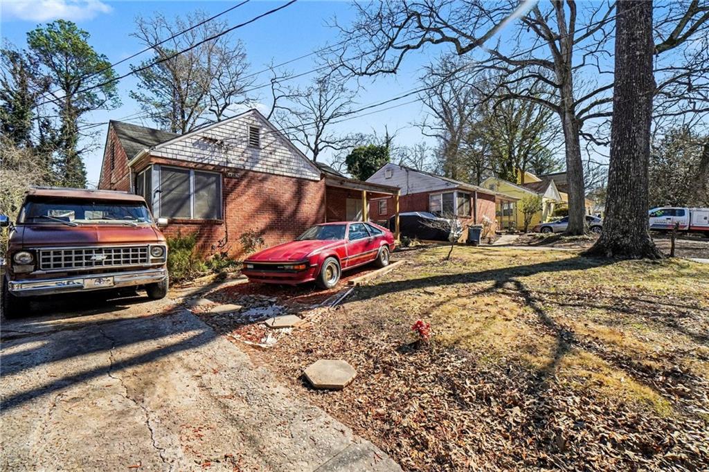 1324 Westmont Road SW