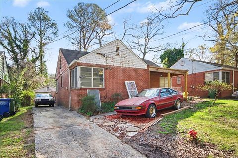 1324 Westmont Road SW Atlanta GA 30311