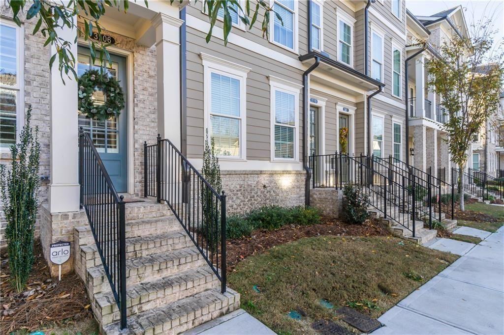 3106 Moor View Road