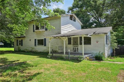 A home in Calhoun