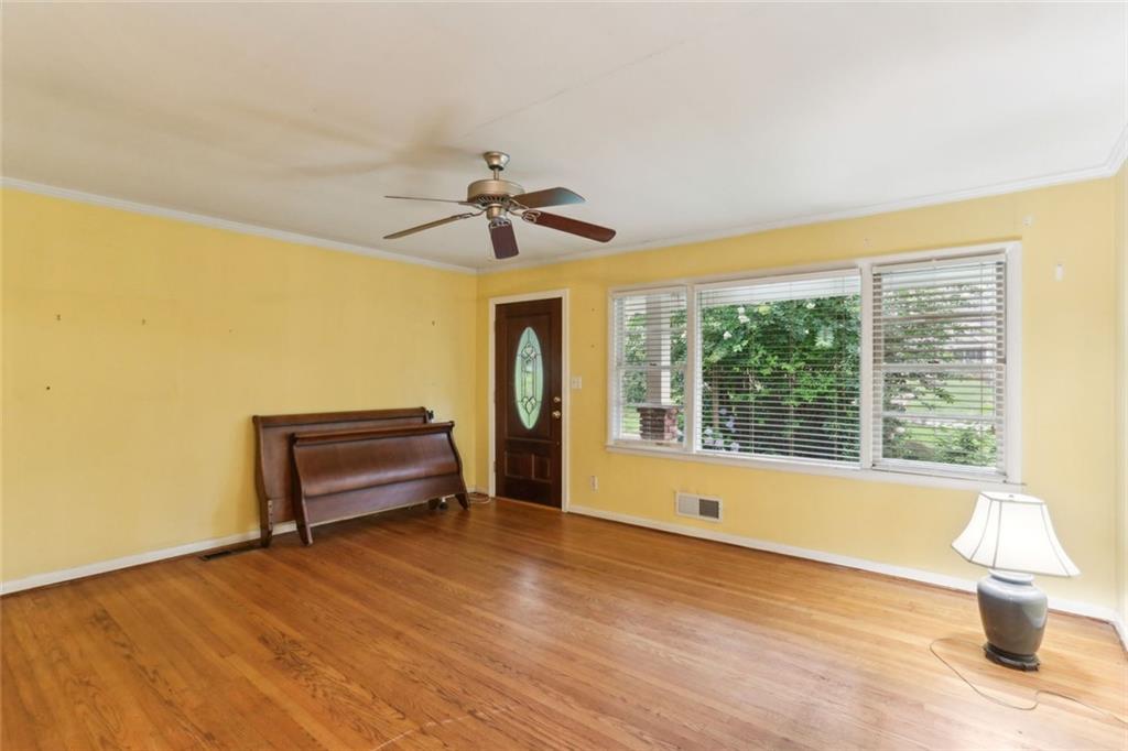 2711 Fairlane Drive