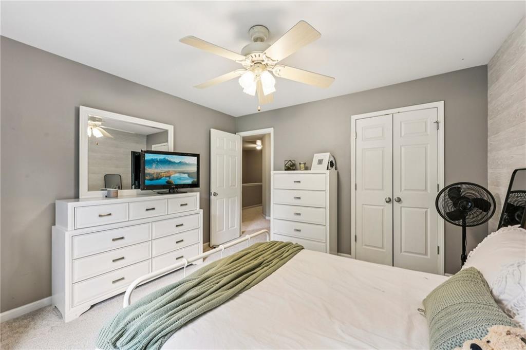 Sunset Pointe - Residential