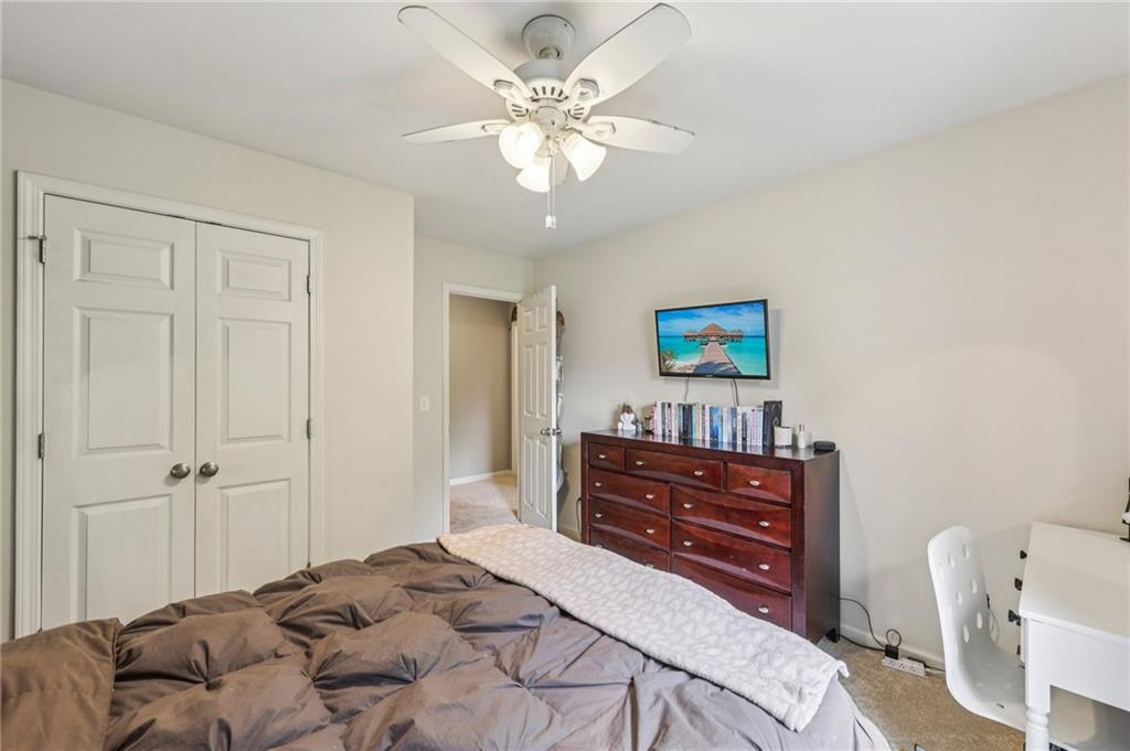 Sunset Pointe - Residential