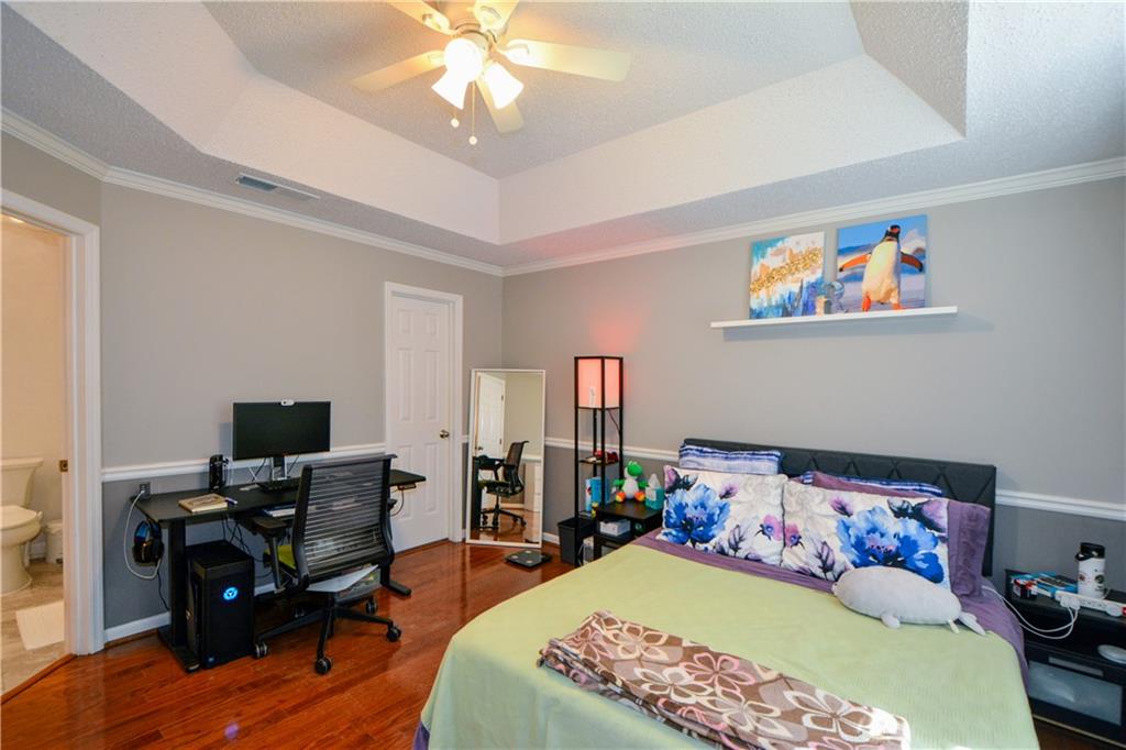 MCGILL PARK - Residential