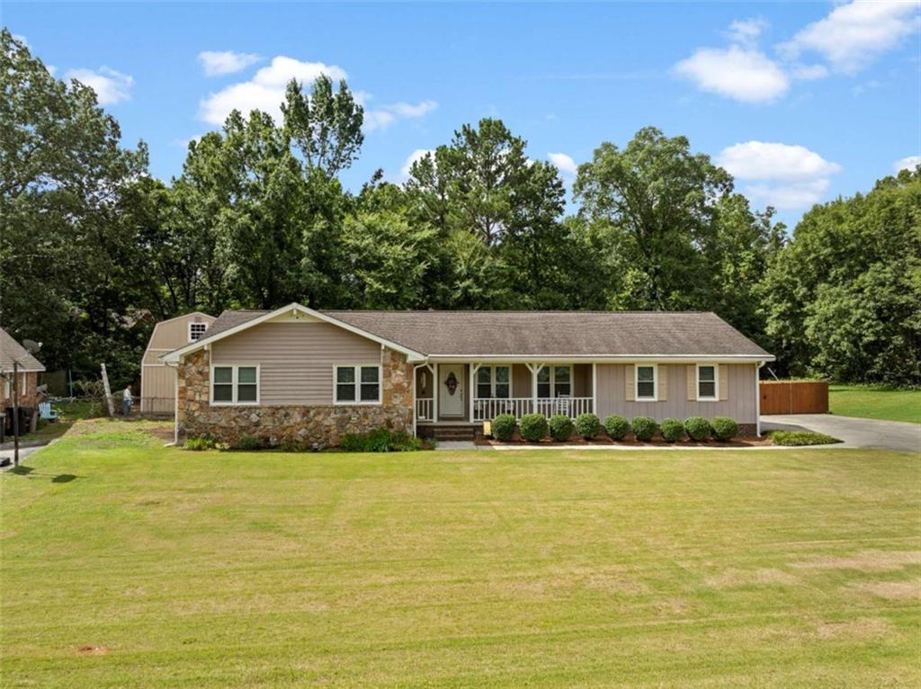 113 Woodvalley Drive SW
