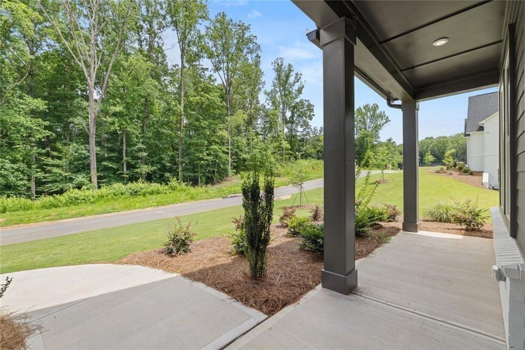 8480 Creekside Overlook Drive
