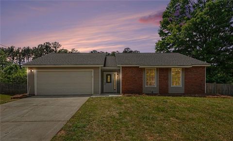 2620 Rolling Hills Way SE Conyers GA 30094