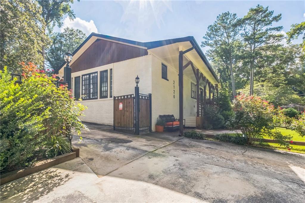 2126 Beecher Circle SW