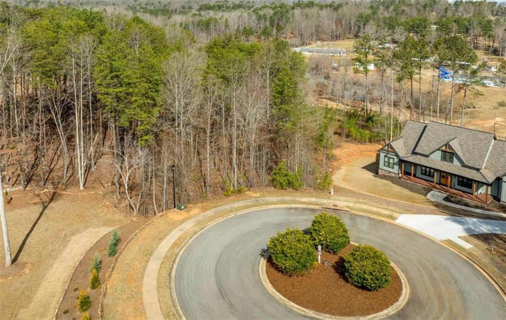 6011 Barefoot Drive, Gainesville, Georgia image 15