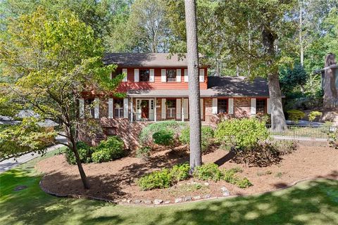 4098 Nancy Creek Way NE Brookhaven GA 30319